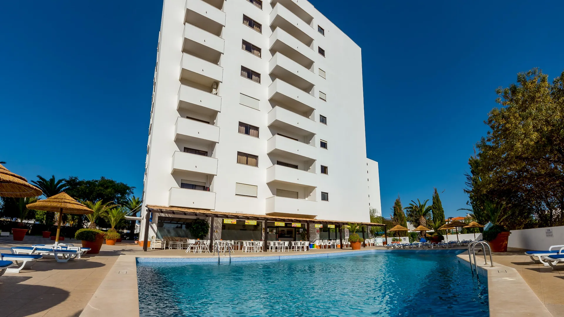 Janelas Do Mar Apartamentos Turisticos Albufeira Aparthotel