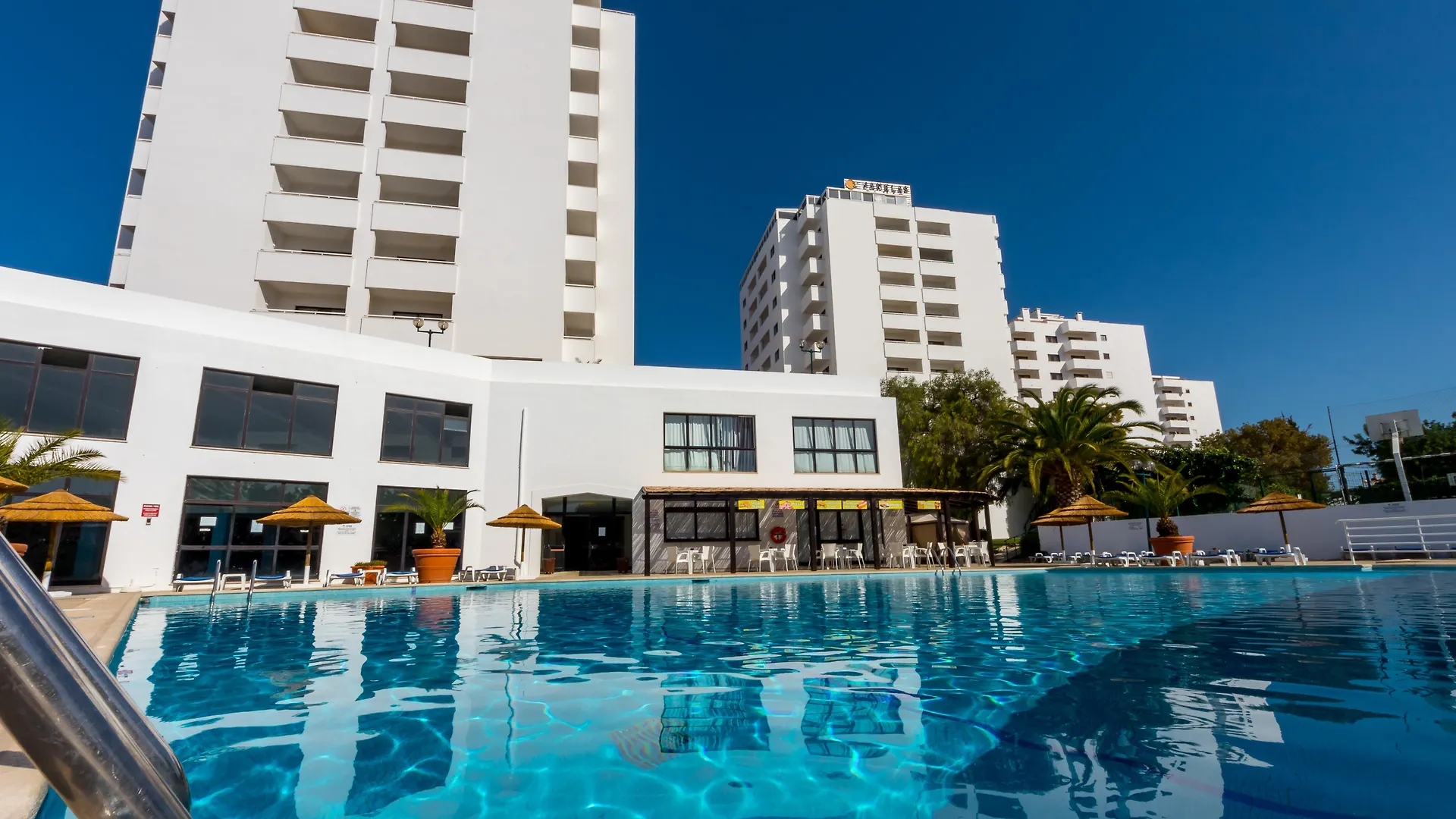 Janelas Do Mar Apartamentos Turisticos Albufeira Lejlighedshotel